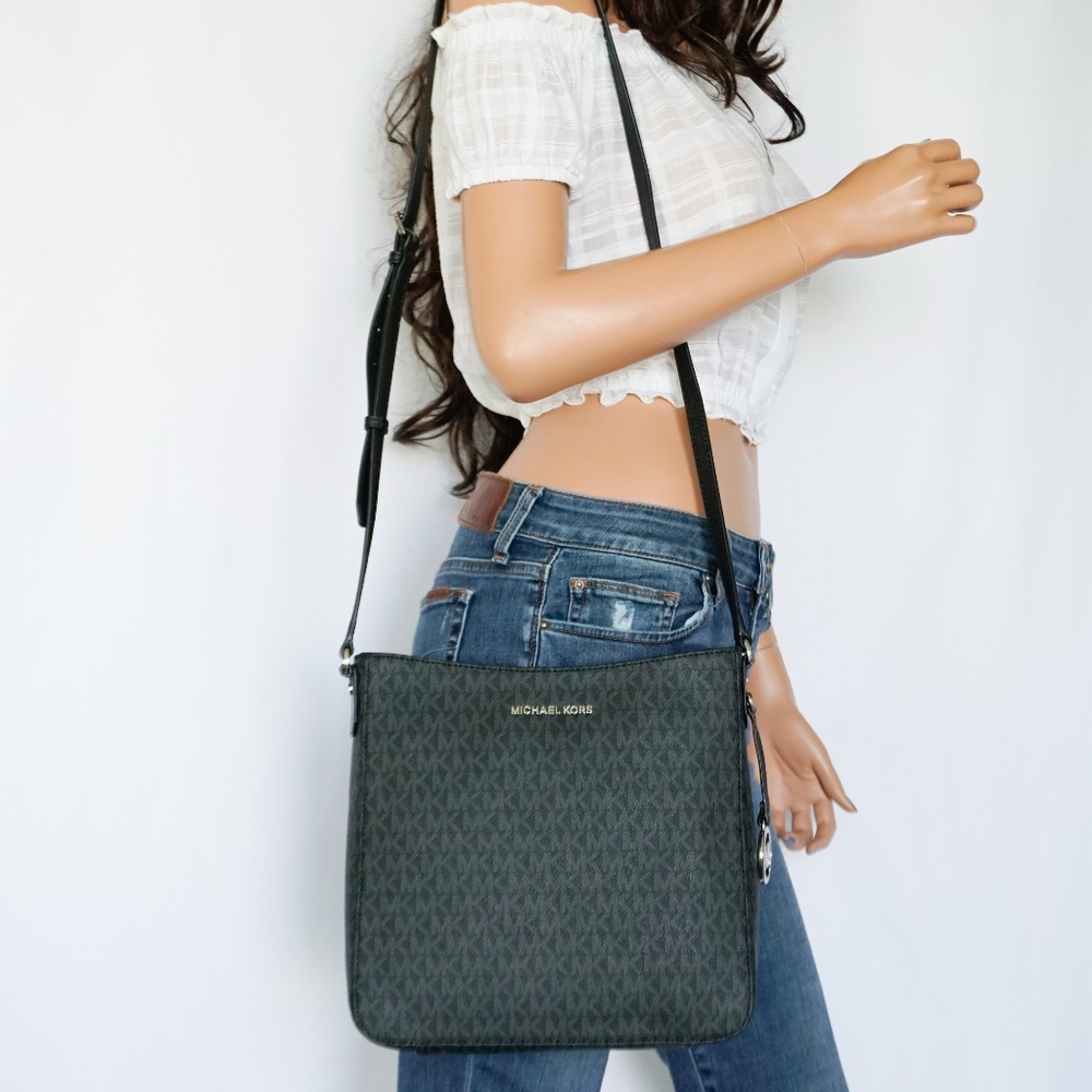 Michael Kors Jet Set L Messenger Bag MK Black - Picture 2 of 8